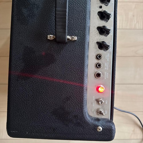 Amplificateur guitare - de,