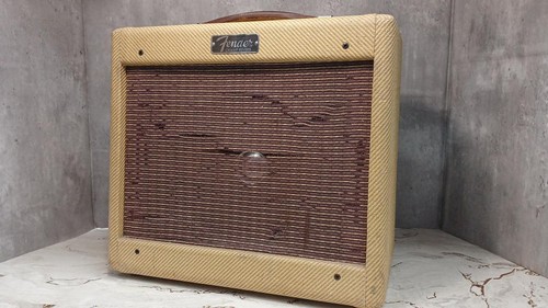 Fender guitar amp - guitar, champ